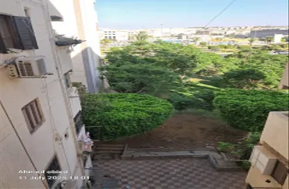 Apartment - 2 Bedrooms - 1 Bathroom for sale in 1st District - Sheikh Zayed City - Giza