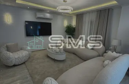 Apartment - 3 Bedrooms - 3 Bathrooms for sale in Amorada New Cairo - 5th Settlement Compounds - The 5th Settlement - New Cairo City - Cairo