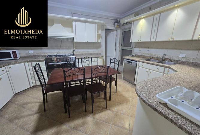 8398066 - Property Image 2