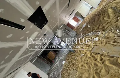 Office Space - Studio - 2 Bathrooms for rent in Sarayat Al Maadi - Hay El Maadi - Cairo