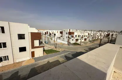 Townhouse - 4 Bedrooms - 5 Bathrooms for sale in Azzar 2 - 5th Settlement Compounds - The 5th Settlement - New Cairo City - Cairo