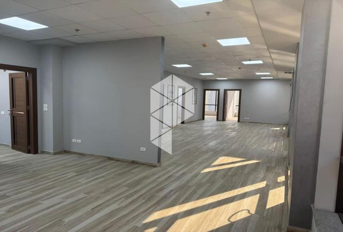 7969950 - Property Image 2
