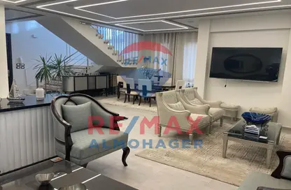 فيلا - 3 غرف نوم - 4 حمامات للبيع في نيوم اكتوبر - التوسعات الشمالية - مدينة 6 أكتوبر - الجيزة