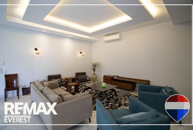 8202518 - Property Image 2