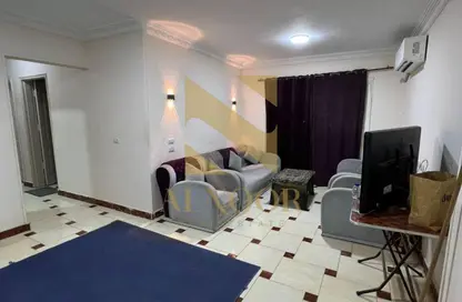 Apartment - 2 Bedrooms - 1 Bathroom for rent in Degla Palms - Al Wahat Road - 6 October City - Giza