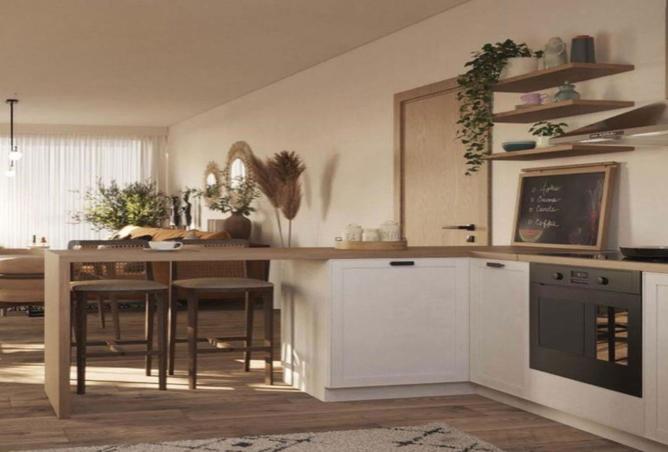 8074237 - Property Image 2