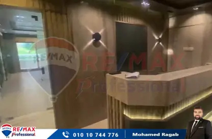 مساحات مكتبية - استوديو - 3 حمامات للبيع في كوبري استانلي - ستانلي - حي شرق - الاسكندرية