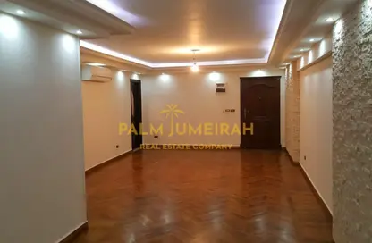 Apartment - 3 Bedrooms - 1 Bathroom for sale in Victor Ammanuel Square - Smouha - Hay Sharq - Alexandria