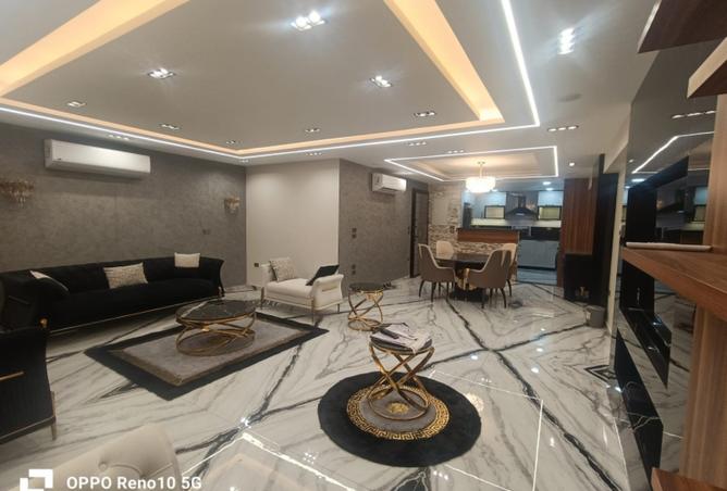 8007959 - Property Image 2