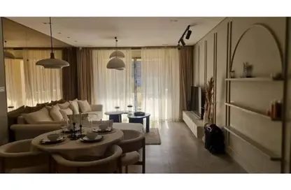 Apartment - 3 Bedrooms - 3 Bathrooms for sale in Village West - Sheikh Zayed Compounds - Sheikh Zayed City - Giza