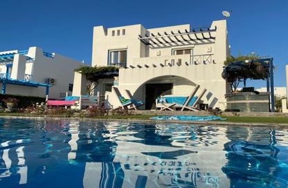 Villa - 5 Bedrooms - 5 Bathrooms for sale in Mountain View - Ras Al Hekma - North Coast