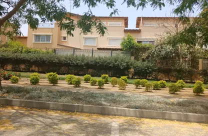 Townhouse - 3 Bedrooms - 3 Bathrooms for sale in Hyde Park Business District Mall - South Teseen St. - The 5th Settlement - New Cairo City - Cairo