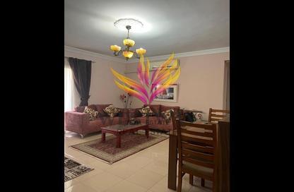 Apartment - 2 Bedrooms - 1 Bathroom for rent in Hadayek Al Mohandessin - 4th District - Sheikh Zayed City - Giza