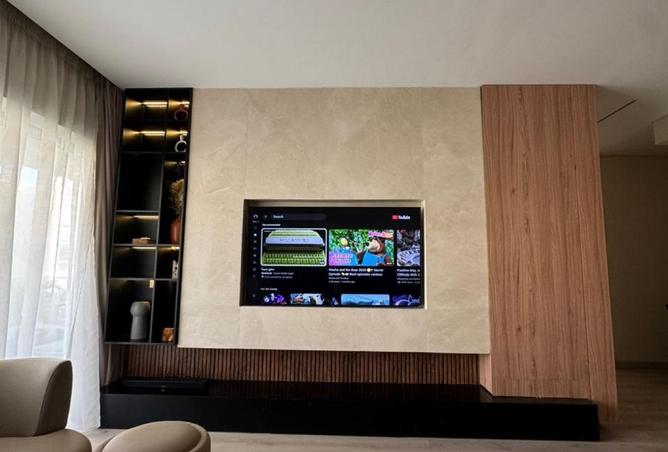 8304089 - Property Image 2