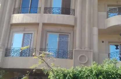 Duplex - 3 Bedrooms - 2 Bathrooms for sale in Doctor Yassin Abdel Ghaffar St. - Area C - Ganoob El Acadimia - New Cairo City - Cairo