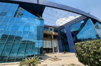 بناية كاملة - استوديو - 8 حمامات للايجار في شارع التسعين الجنوبي - التجمع الخامس - مدينة القاهرة الجديدة - القاهرة
