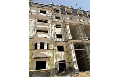 Villa - 3 Bedrooms - 3 Bathrooms for sale in Mountain View iCity - 5th Settlement Compounds - The 5th Settlement - New Cairo City - Cairo