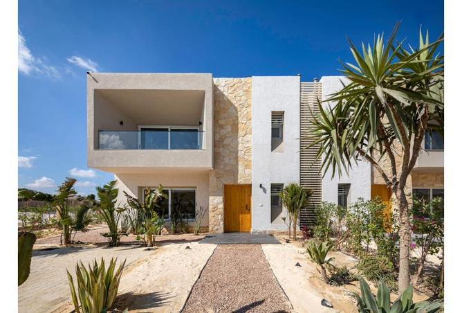 8090851 - Property Image 2