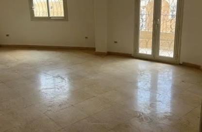 Apartment - 3 Bedrooms - 2 Bathrooms for rent in Farid Al Atrash St. - The 1st Settlement - New Cairo City - Cairo