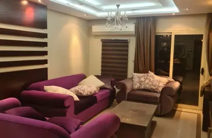 Apartment - 3 Bedrooms - 2 Bathrooms for sale in Aswan St. - Al Gamea Square - Heliopolis - Masr El Gedida - Cairo