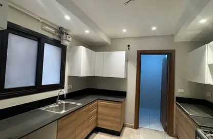 Apartment - 3 Bedrooms - 3 Bathrooms for sale in Sodic West - Sheikh Zayed Compounds - Sheikh Zayed City - Giza