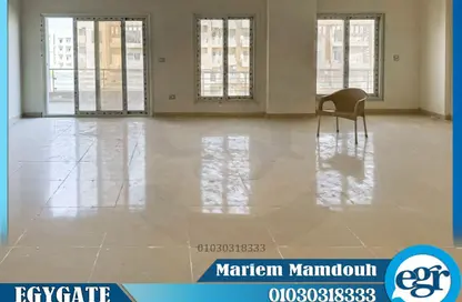 Apartment - 3 Bedrooms - 3 Bathrooms for sale in El Shorouk Compounds - Shorouk City - Cairo