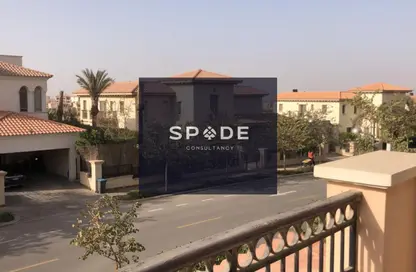 Apartment - 2 Bedrooms - 2 Bathrooms for sale in Alto - Uptown Cairo - Mokattam - Cairo
