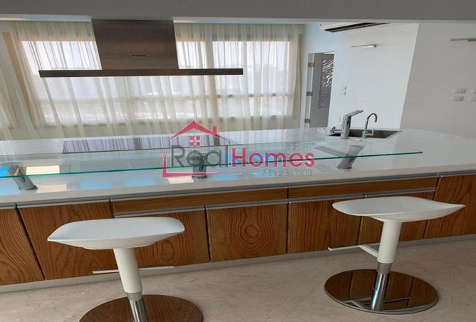 8060782 - Property Image 3
