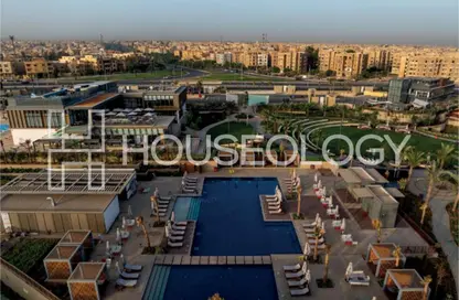Apartment - 3 Bedrooms - 3 Bathrooms for sale in Swan Lake Residence - 5th Settlement Compounds - The 5th Settlement - New Cairo City - Cairo