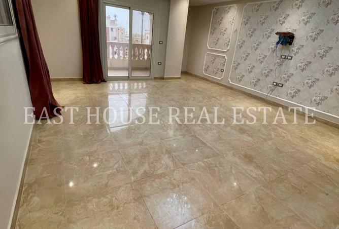 8184314 - Property Image 2