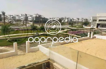 Apartment - 2 Bedrooms - 2 Bathrooms for sale in The Residences - Hyde Park - New Cairo City - Cairo
