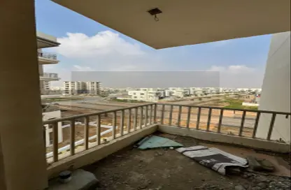 Apartment - 4 Bedrooms - 4 Bathrooms for sale in Mountain View Hyde Park - 5th Settlement Compounds - The 5th Settlement - New Cairo City - Cairo