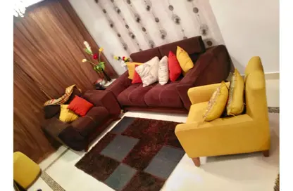Apartment - 2 Bedrooms - 1 Bathroom for sale in Al Mostathmir El Saghir - 10th District - Sheikh Zayed City - Giza