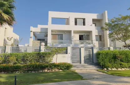 Villa - 5 Bedrooms - 6 Bathrooms for sale in Cleopatra Square - 26th of July Corridor - 6 October City - Giza