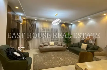 شقة - 4 غرف نوم - 3 حمامات للبيع في مدينتي - القاهرة