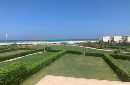 فيلا - 4 غرف نوم - 5 حمامات للبيع في أمواج - سيدي عبد الرحمن - الساحل الشمالي