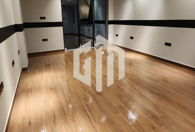 8222510 - Property Image 2