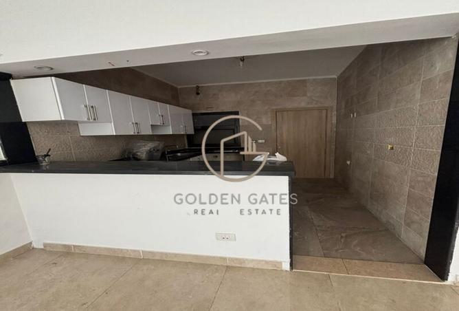 8335701 - Property Image 3