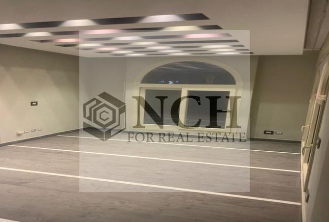 8163784 - Property Main Image