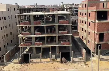 Whole Building - 3 Bedrooms - 3 Bathrooms for sale in Bait Alwatan - The 5th Settlement - New Cairo City - Cairo