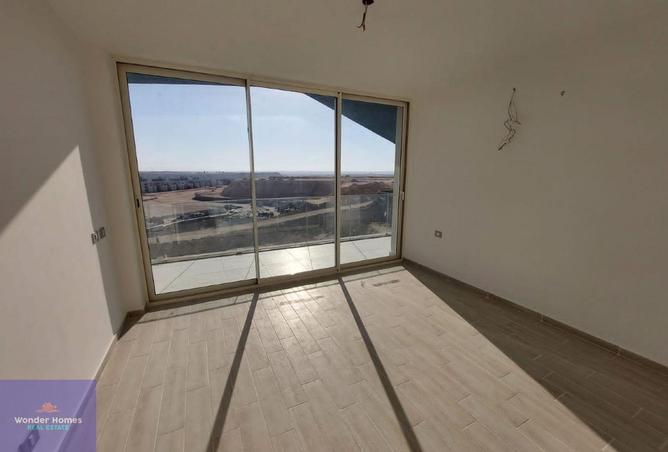 8027863 - Property Image 3