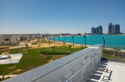فيلا - 7 غرف نوم - 4 حمامات للبيع في مازيرين - مدينة العلمين الجديدة - العلمين - الساحل الشمالي