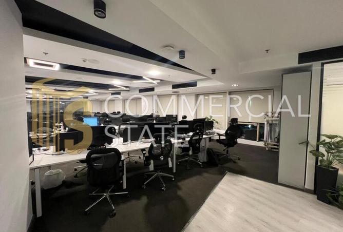 8048271 - Property Image 2