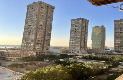 Apartment - 3 Bedrooms - 2 Bathrooms for sale in Cornish El Nile St. - Maadi - Hay El Maadi - Cairo