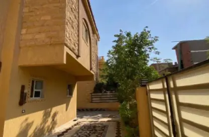 Twin House - 4 Bedrooms - 5 Bathrooms for sale in Royal City - Sheikh Zayed Compounds - Sheikh Zayed City - Giza