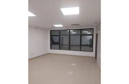 Clinic - Studio - 1 Bathroom for sale in East Hill - 5th Settlement Compounds - The 5th Settlement - New Cairo City - Cairo