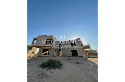 Villa - 5 Bedrooms - 6 Bathrooms for sale in Ivy - Cairo Alexandria Desert Road - Giza