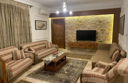 Apartment - 3 Bedrooms - 2 Bathrooms for rent in Street 33 - District 1 - The 5th Settlement - New Cairo City - Cairo