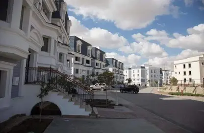 Penthouse - 2 Bedrooms - 3 Bathrooms for sale in Mountain View Hyde Park - 5th Settlement Compounds - The 5th Settlement - New Cairo City - Cairo