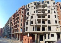 شقة - 3 غرف نوم - 2 حمامات for للبيع in جولدن بارك - طريق مصر إسماعيلية الصحراوي - القاهرة